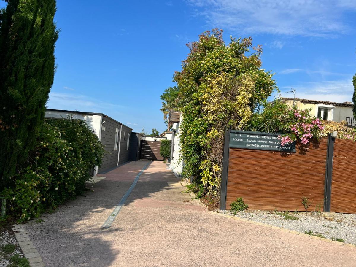 Mas La Farelle Gite, Fitness & Salle De Jeux Gratuite & Spa En Supplement Nîmes Eksteriør bilde